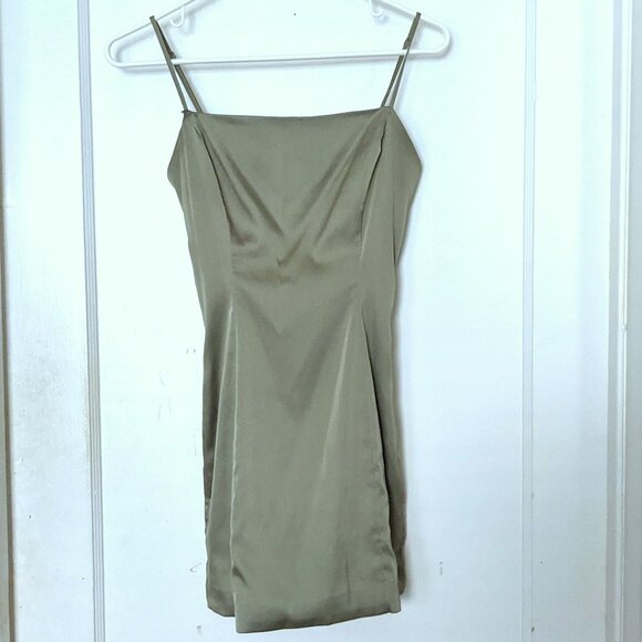 Aritzia Sunday Best Shimmer Satin Mini Dress in Sage Frost Size 00 - Picture 2 of 13